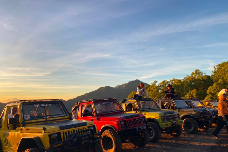 Bali: Mount Batur Sunrise by 4WD Jeep, Hot Springs & Café Hot spring ticket
