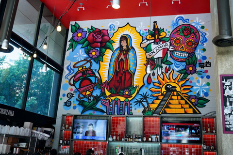 Dallas: 2 or 4-Hour Food & History Tour by Golf Cart Dallas: 4-Hour Food and History Tour by Golf Cart