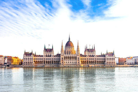 Frankfurt/Budapest/Vienna: 7-Day Eastern Europe Loop Tour