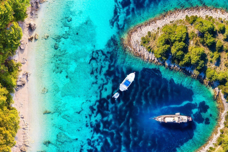 From Split: Half-Day Blue Lagoon and 3 islands Tour Half-Day Blue Lagoon and 3 islands Tour Group tour