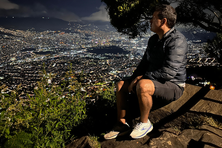 Cristo del Picacho den bästa utsiktsplatsen i Medellín, Medellín i 3D