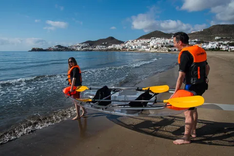 3 Hours Guided Tours in Transparent Kayaks