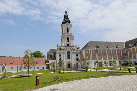 Abadia de Wilhering: Descubra 875 anos de história!