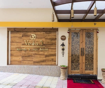 Rishikesh: Ayurveda, Rejuvenation & De-stress 3 day Package