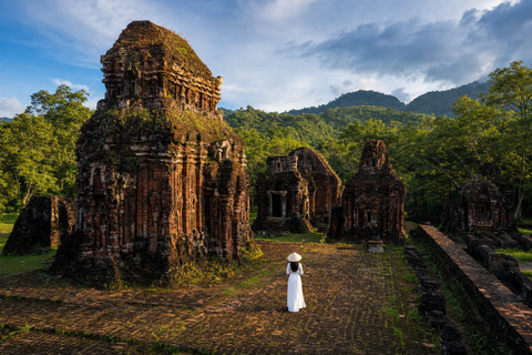 Da Nang: My Son Sanctuary & Golden Hands Bridge Private Tour