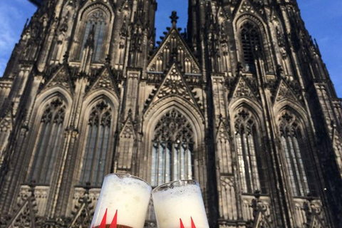 Cologne: Guided Old Town Tour with 3 Kölsch Beers
