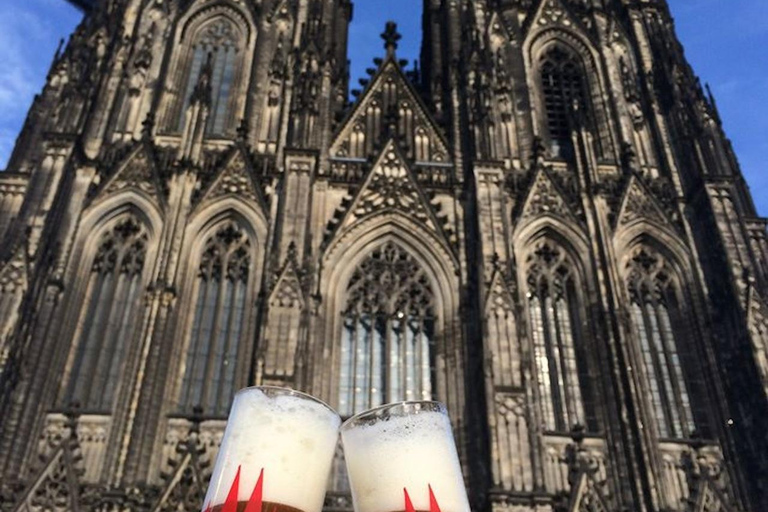 Cologne: Guided Old Town Tour with 3 Kölsch Beers