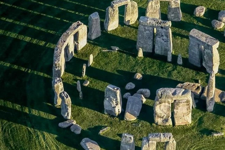 Winchester: Windsor Castle & Stonehenge Luxury Day Trip