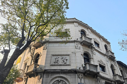 A Day in Hangzhou: Life and Local Color of the Marketplace
