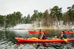 Stockholm: Winterkajak, schwedische Fika und heiße Sauna