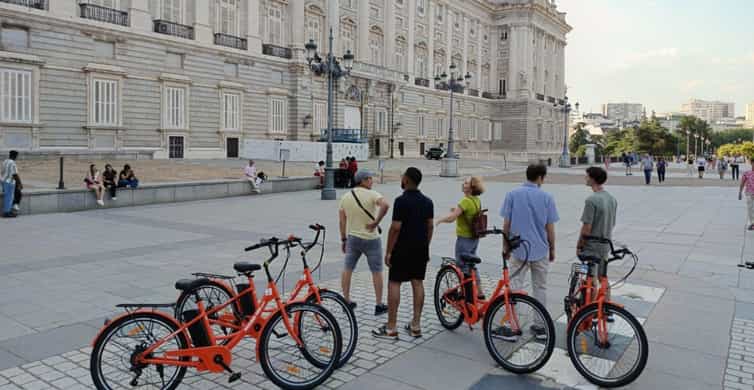 Madrid: Guided Bike or E-Bike Tour with Local Guide photo 13