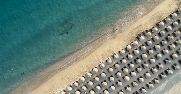 Mykonos: Beach Excursion with Sunbeds & Optional Food
