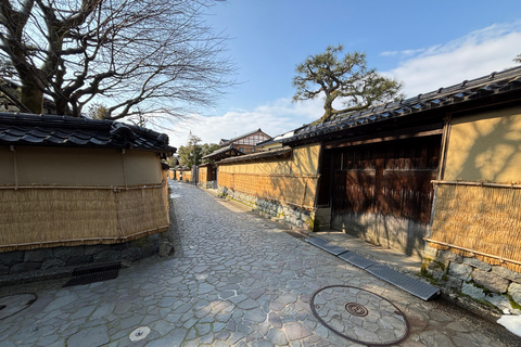 Kanazawa: Castle & Samurai History Walking Tour