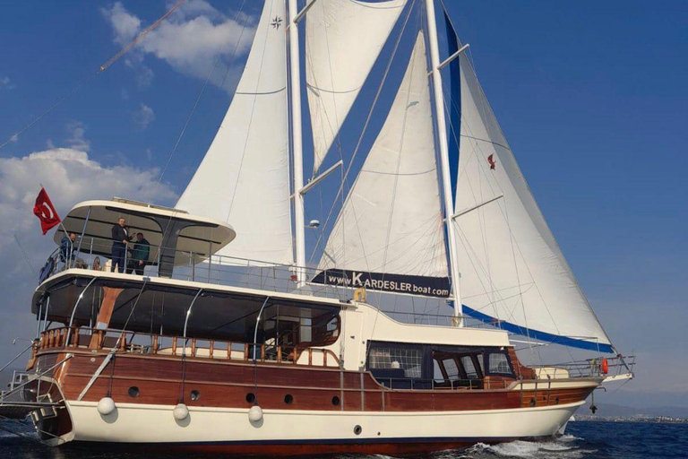 Fethiye: 12 Islands Cruise with Lunch,Drinks & Free Transfer