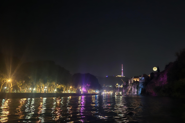 Tbilisi: Mtkvari River Live Guided Boat Tour