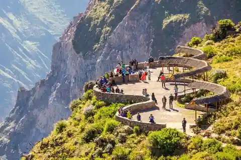 From Arequipa: Excursion to the Colca Canyon Ending in Puno