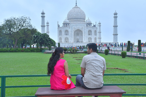 Desde Delhi: Excursión de un día al Taj Mahal y Fatehpur Sikri