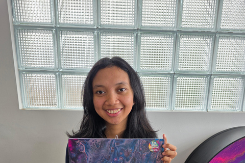 Ubud: Create Your Own Pouring Painting Art Workshop