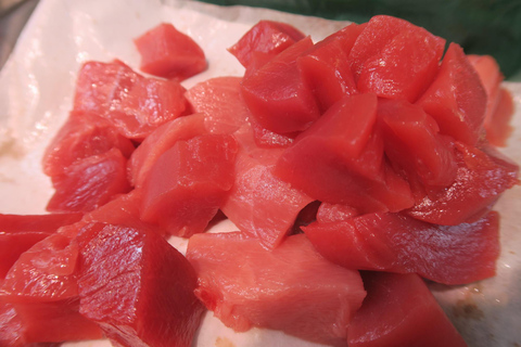 Tokyo : Visite guidée du marché aux poissons et fruits de mer de Tsukiji