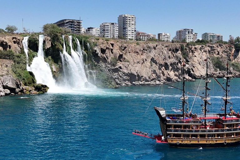 Antalya: Full-Day Lara Pirate Boat Trip with Lunch & Drinks Tour with Hotel Transfer