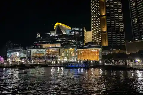 Bangkok: Riviercruise op de Chao Phraya met Indiaas buffetdiner