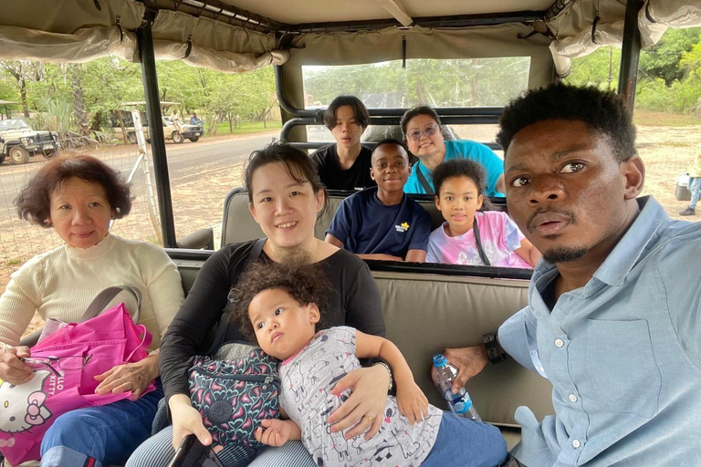 Livingstone: Rhino Walk, Victoria Falls &Mukuni Village Tour