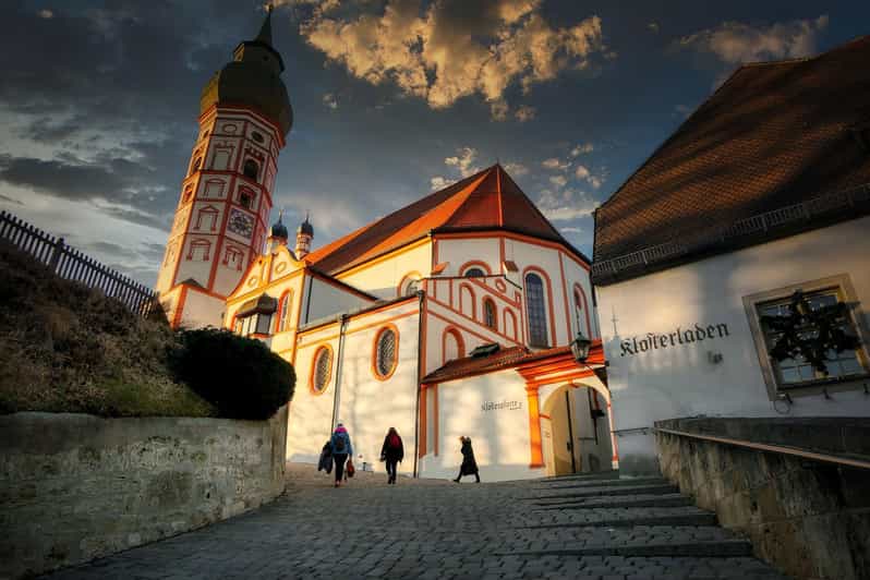 Met Peter vanuit München: UNESCO Wieskirche en Klooster Andechs / auto, max. 6 pers.
