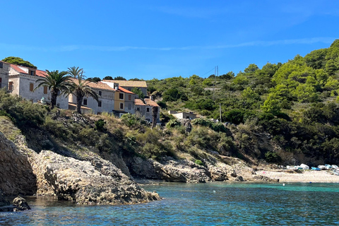 Split: Excursão de 1 dia à Blue Cave em 5 ilhas com Hvar e Vis