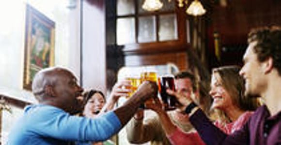 Boston: Historic Pubs Walking & Ferry, Food & Drink Tour