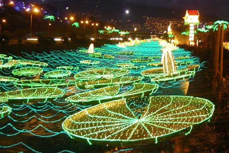 Medellin: Weihnachtslichter Tour mit einem ortskundigen Guide