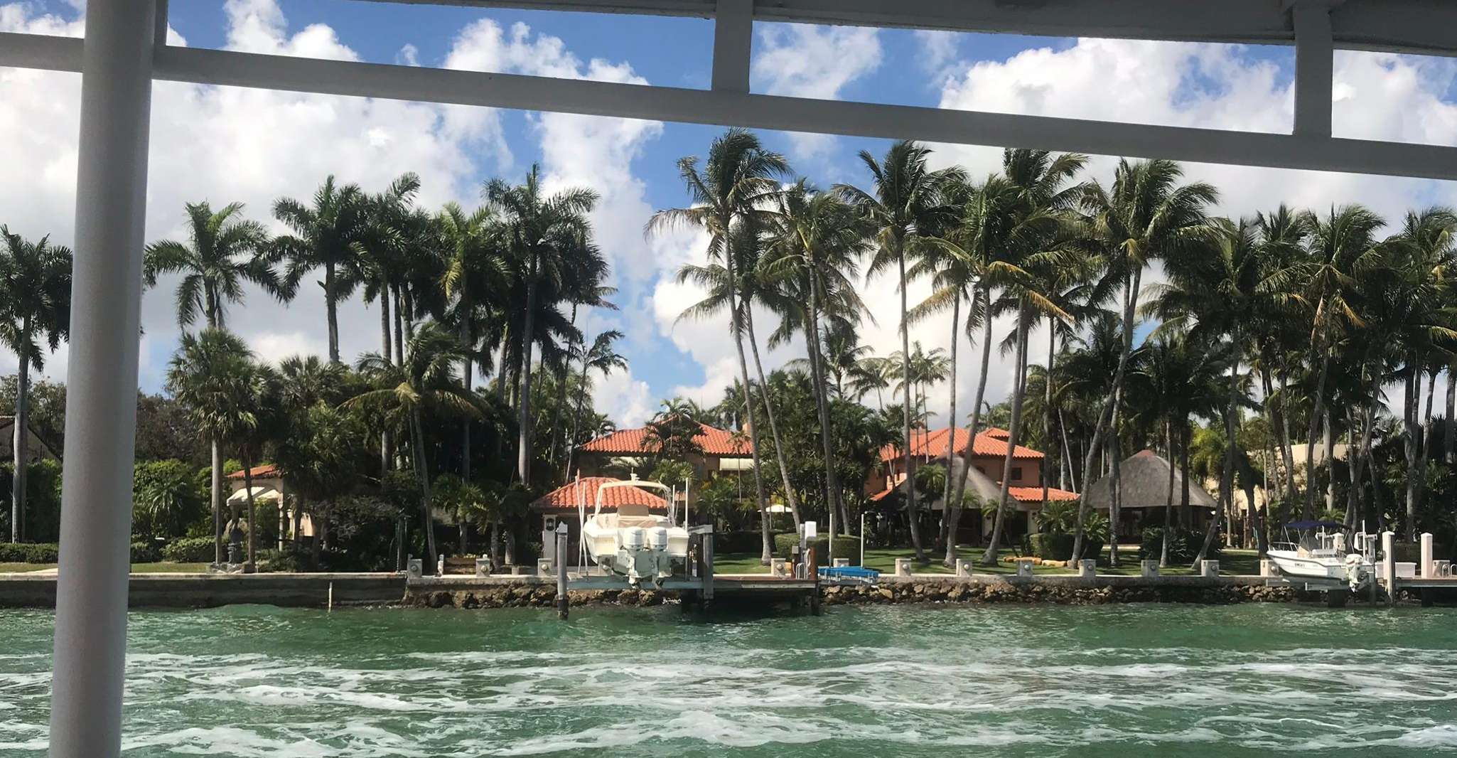 Miami Skyline Cruise of Millionaire Homes photo 8