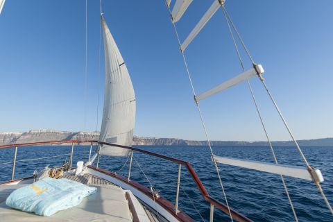 Santorini: Traditional Wooden Boat Tour with Meal and Wine