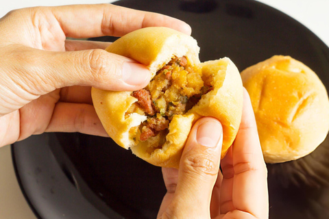 Flavors of Manila: Guided 7+ Food Tasting Tour with a Local Small Group : Non-Vegetarian Option