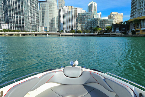 Miami: Private Boat tour with a captain4-Hour Trip