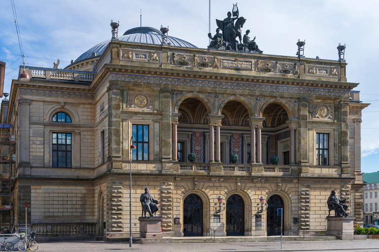 Copenhagen City Highlights Group Walking Tour 2-hour: German Walking Tour
