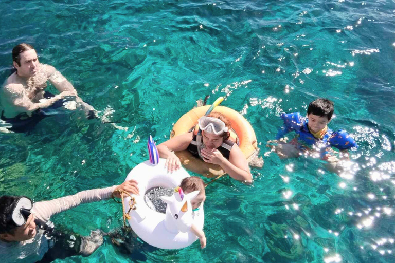 Coron: Private Boat Tour with Local Market Experience