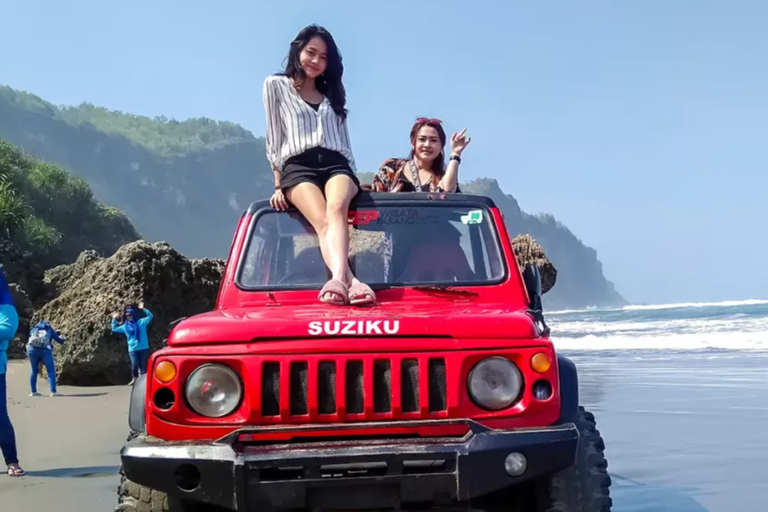 Yogyakarta: 5 beach adventure in Gunungkidul by jeep