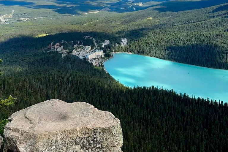 From Canmore/Banff: Lake Louise & Moraine Lake Hiking Trip