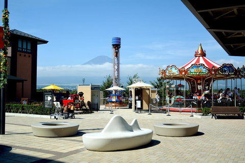 Tokyo: Mt Fuji Customizable Tour with Lakes & Pagoda