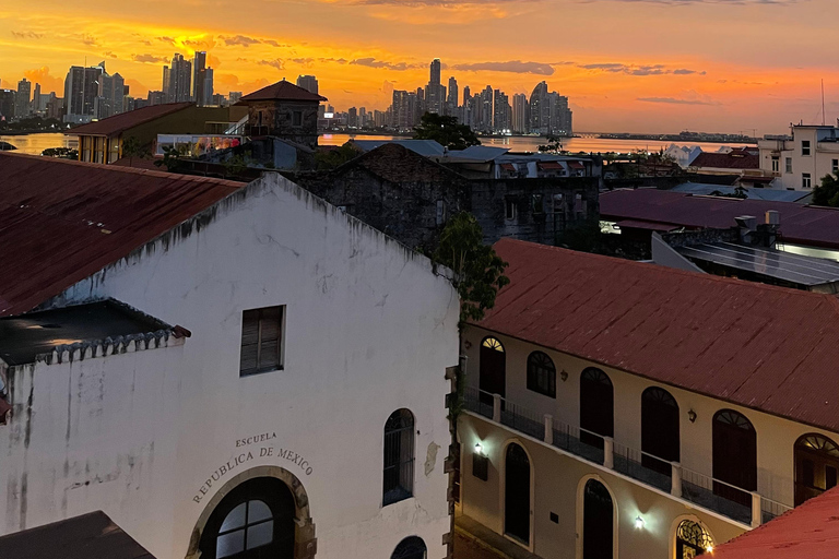 Casco viejo sunset golden hour: Rooftops, Shots and Skyviews