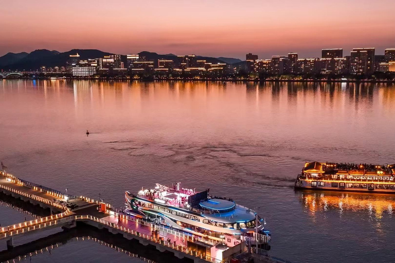 Qiantang River Night Cruise First Deck: Hall Seating