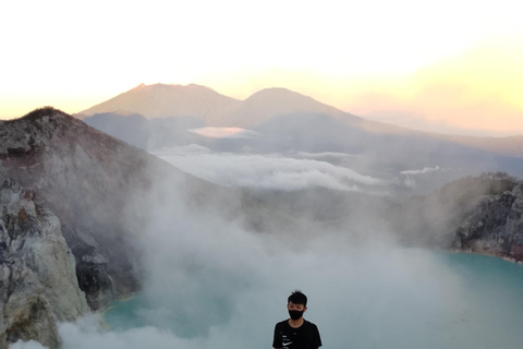 Yogyakarta: Tour del Monte Bromo e del Vulcano Ijen con alloggioTour privato tutto incluso