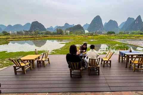 Yangshuo: Private travel with Bamboo Raft Ride & Show