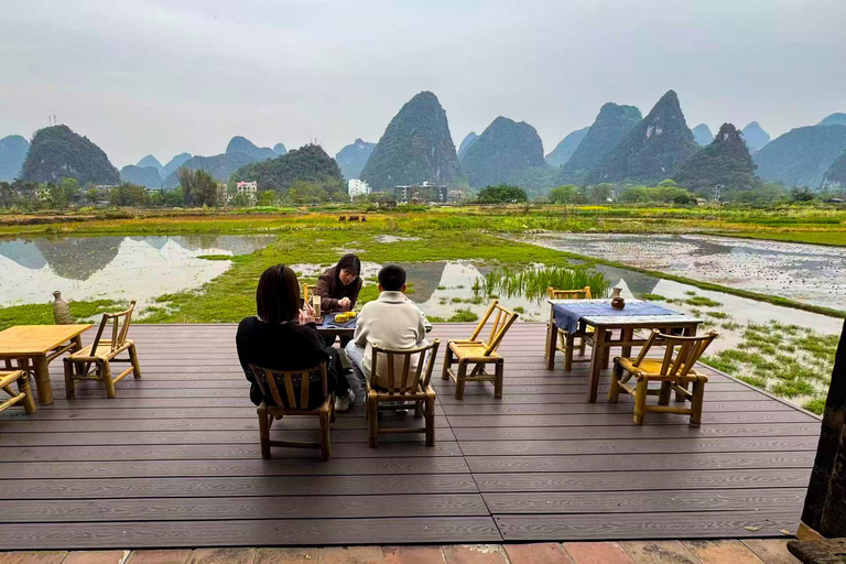 Yangshuo: Private travel with Bamboo Raft Ride & Show