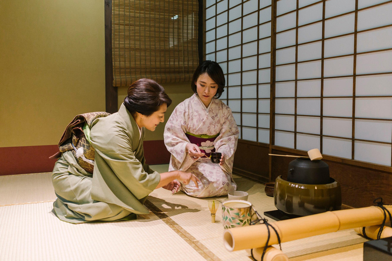 Kyoto: Machiya Haus Teezeremonie und Kimono-Verleih