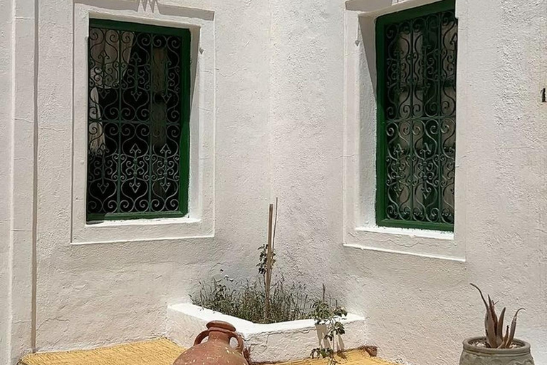 Djerba: Guellala Museum, Heritage, Photo Session, and Sunset Djerba: Discover Djerba's Traditions with a Photo Shoot