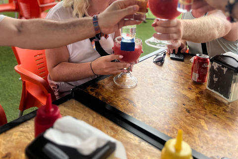"Fietstour Casco Viejo en Panama Stad Ontdek de essentieFietstour in Panama Stad en de Oude Stad met lokale gids