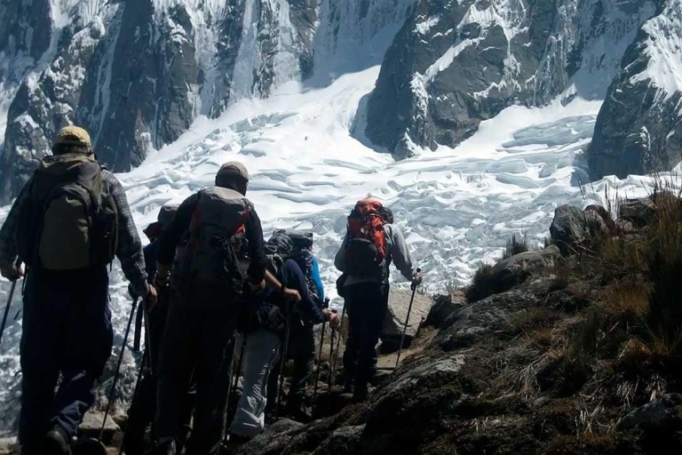 Andes: Trek Santa Cruz-Llanganuco 4D/3N vanuit Huaraz