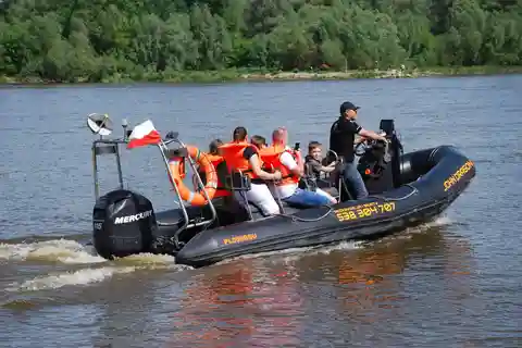 Varsavia: corsa adrenalinica sul fiume Vistola (Wisła)