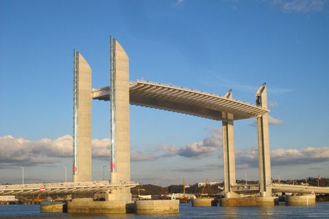 2h Walking tour of the "Ugly" Bordeaux